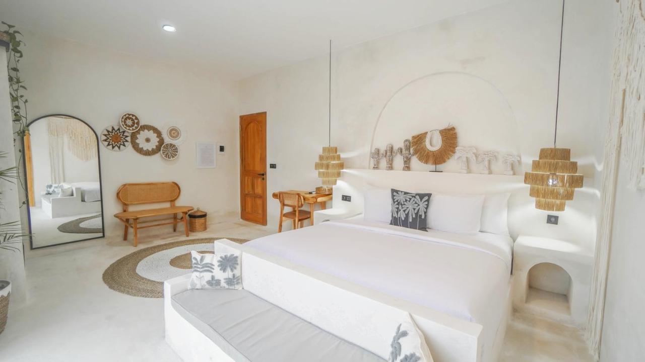 Bohemian Jogja Villas With Private Pool Kejayan Exterior foto