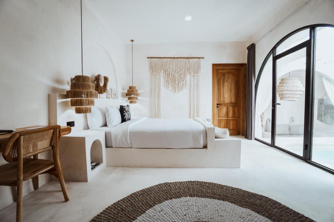 Bohemian Jogja Villas With Private Pool Kejayan Exterior foto