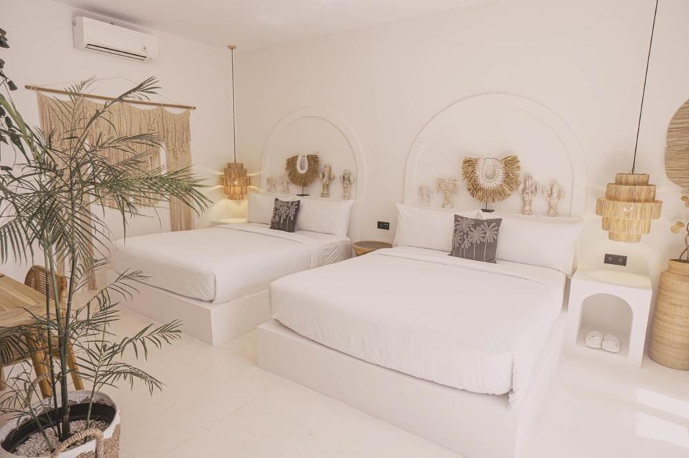 Bohemian Jogja Villas With Private Pool Kejayan Exterior foto